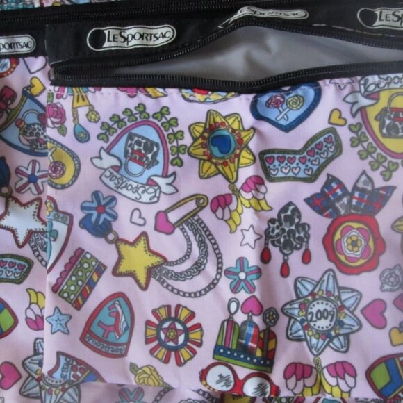Tokidoki Lesportsac Messenger Bag.Cross Over Bag NWOT Charms Print Small Bag Too - Picture 10 of 10
